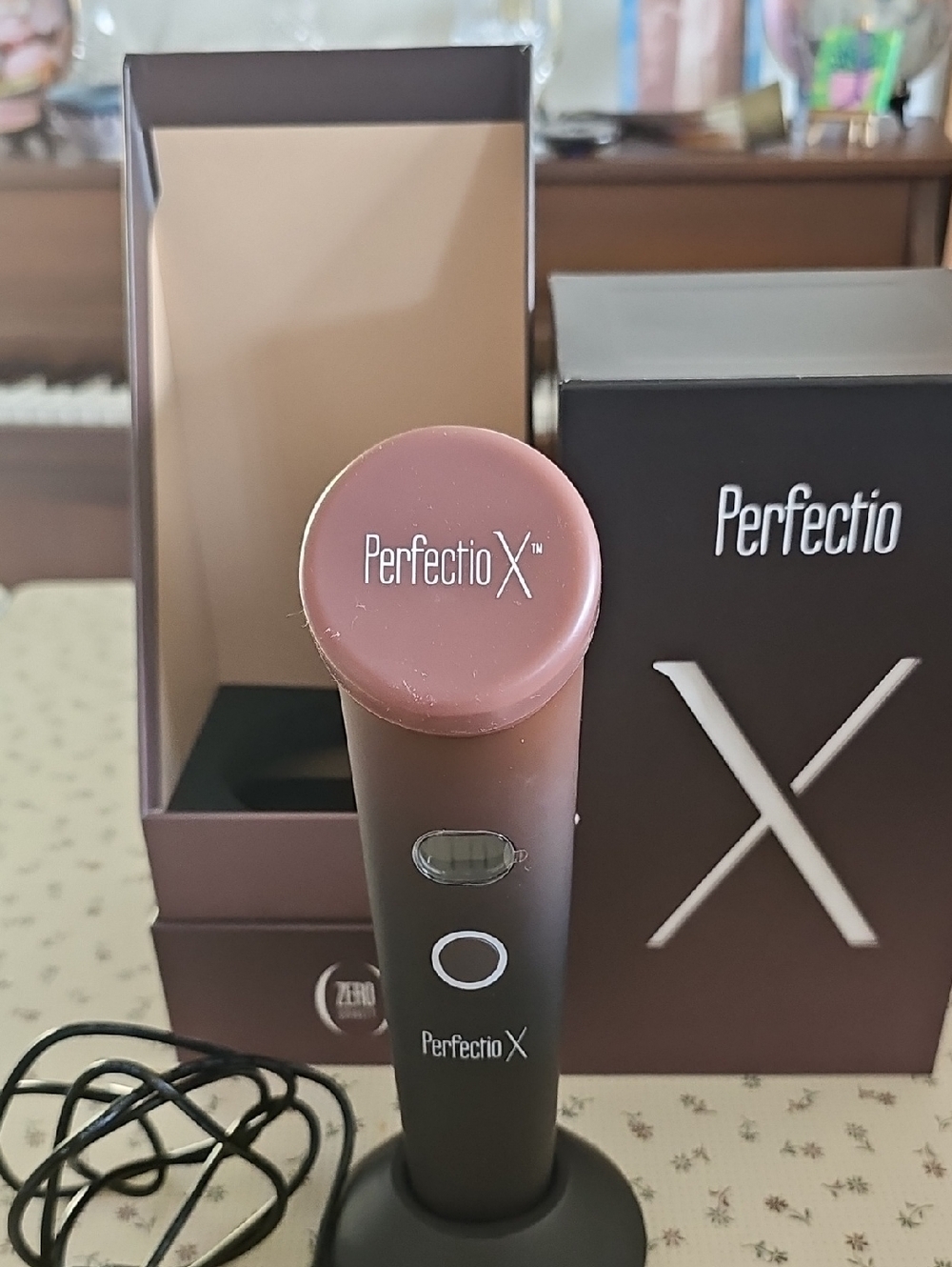 Rose Gold Facial Skincare Tool